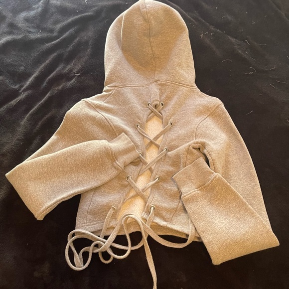 PrettyLittleThing Tops - Pretty little thing grey hoodie size 4